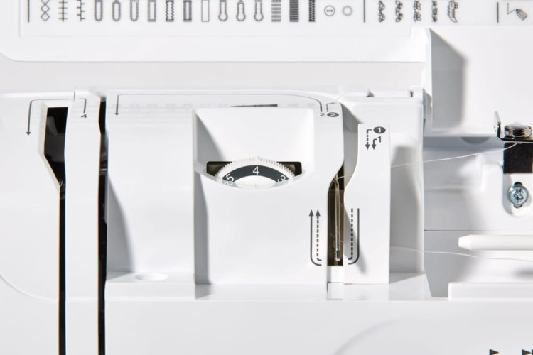 F410_Adjustable thread tension.jpg