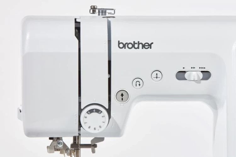 brother-FS60X-przyciski.webp
